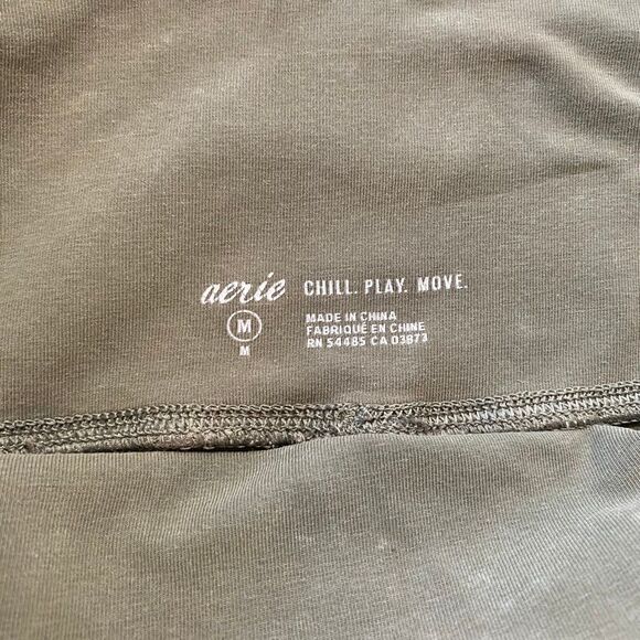 Aerie Chill Play Move Olive Leggings Women’s Medium | High Rise Soft Activewear - Picture 3 of 6
